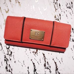 Hiroko Koshino Femme red wallet